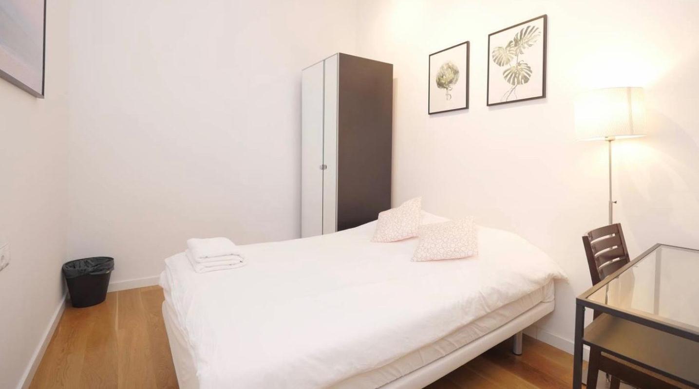 Unique Living Born Apartments & Studios Barcellona Esterno foto