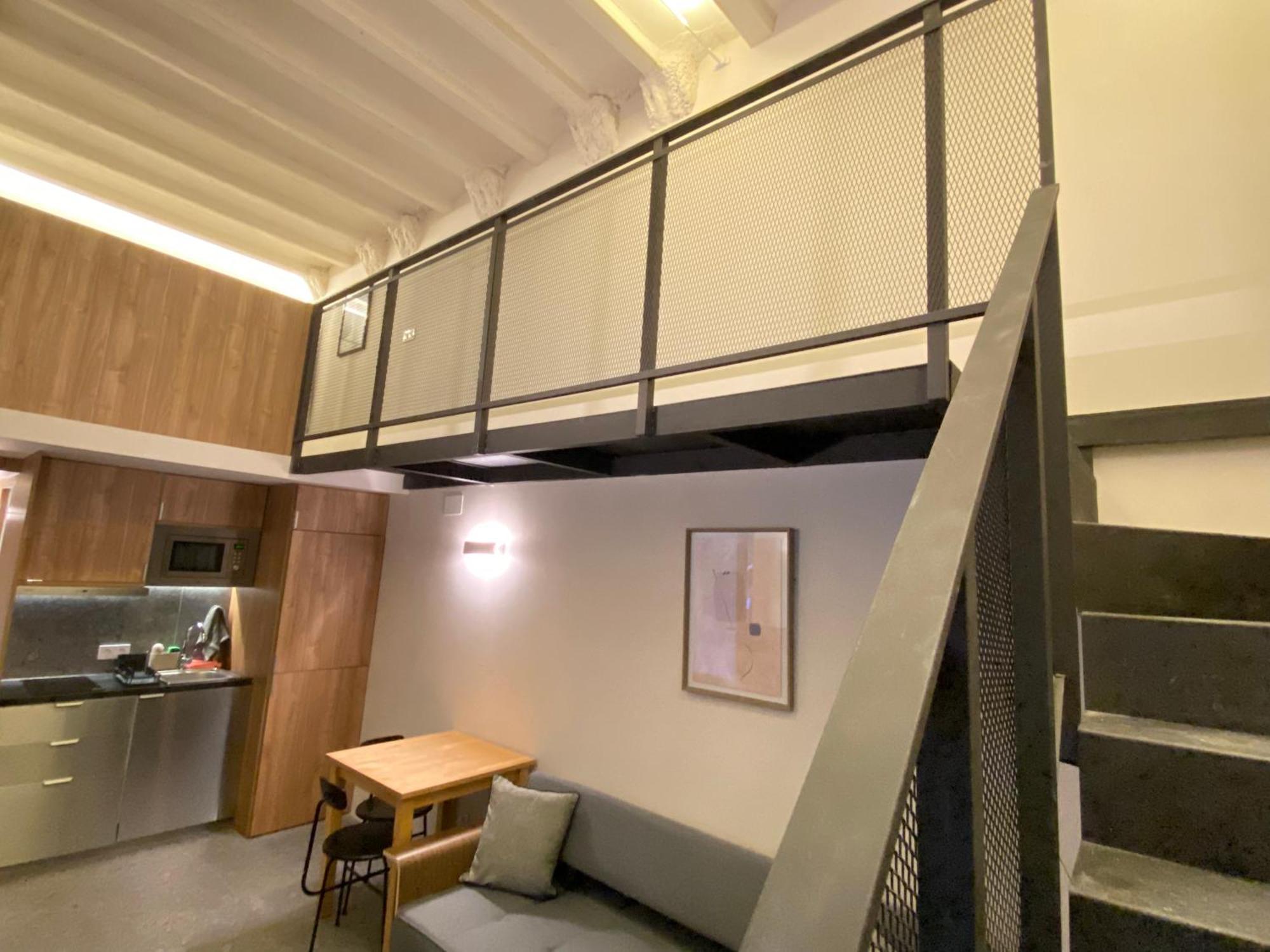 Unique Living Born Apartments & Studios Barcellona Esterno foto